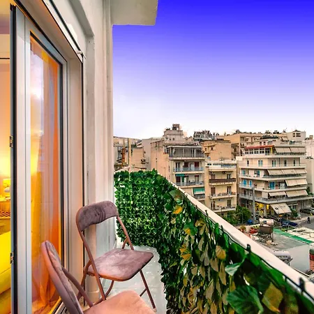 Kaisariani Rooftop Apartment *